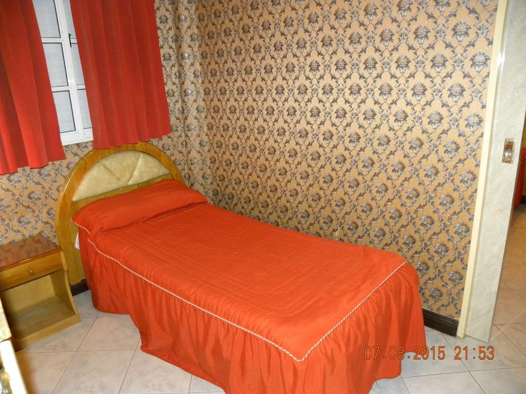 Hotel Central Cordoba Буенос-Айрес Номер фото